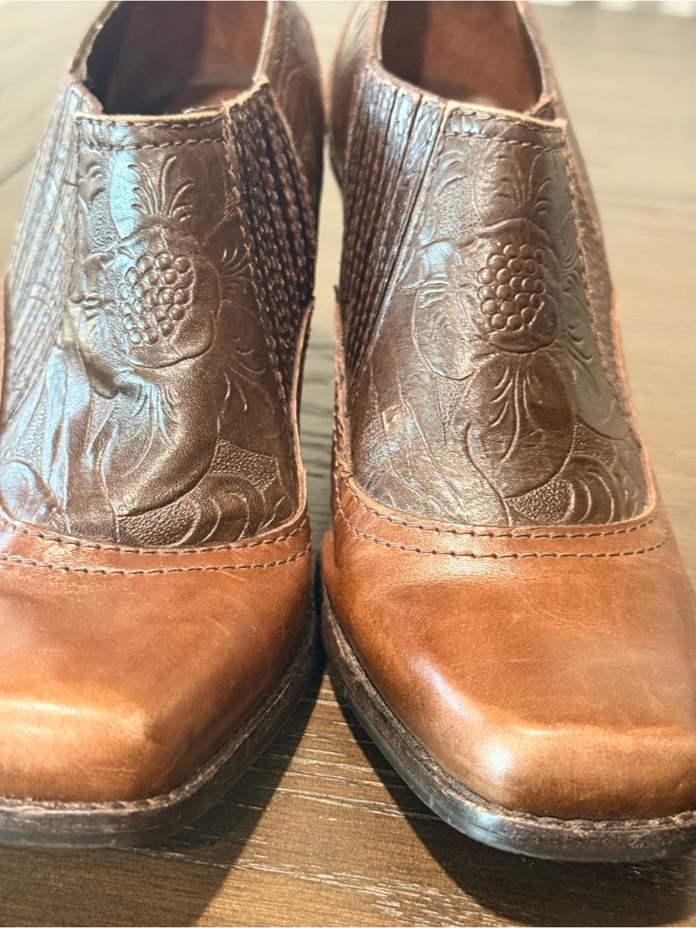 ANTONIO MELANI Brown Two-Tone Embossed Leather Ankle Booties